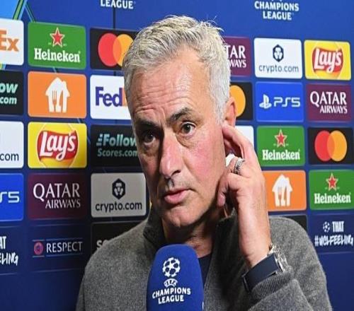 穆里尼奥:我赛后向阿韦洛亚道歉了