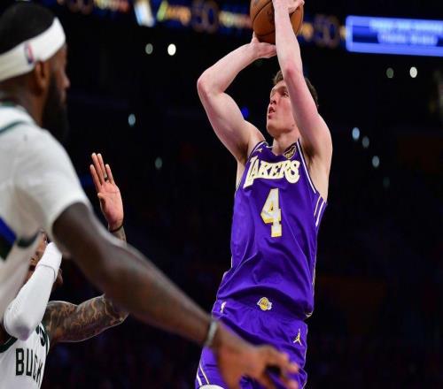 湖人队克内希特似乎再次成为交易对象,很有可能在二月份之前转会