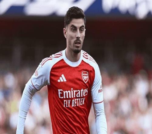 欧冠先发，哈弗茨时隔近1年再度为阿森纳首发出战正式比赛