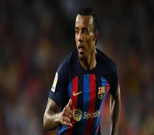 利物浦防线目标曝光！巴萨27岁铁卫或被挖角，转会费高达8000万欧