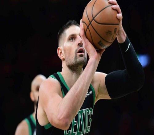 新近加盟的中锋武切维奇在凯尔特人首秀后，分享了他的感受