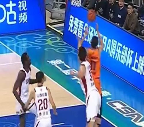 夺冠功臣，刘铮替补高效取24分6板3断&首节独得14分