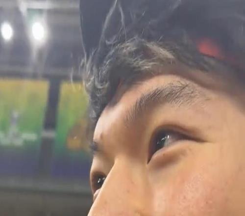 上海夺冠采访！刘铮直指吃饺子，小偰大谈回暖，卢伟功劳让给球员