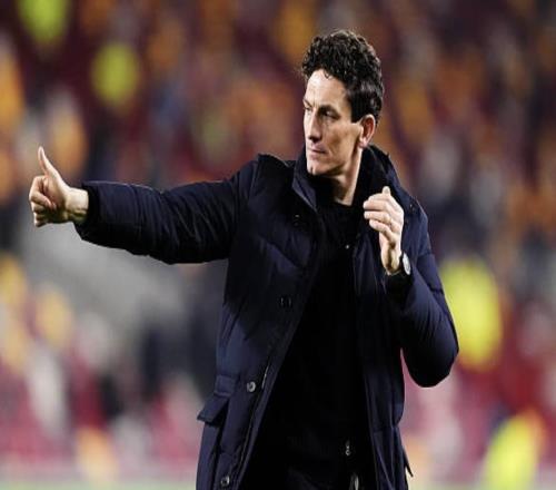 小蜜蜂主帅：我们踢球的方式不可预测比赛末段球队表现极佳