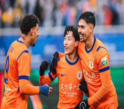 掌声喝彩的泰山背后，落寞中超学霸：又该何去何从