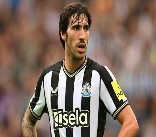 斯基拉：阿森纳、曼联、曼城都想签托纳利，纽卡要价1亿英镑