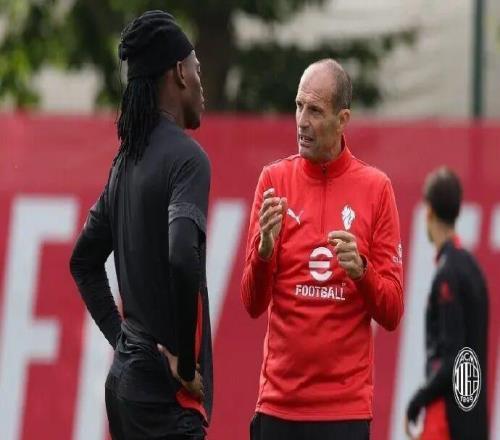 隆戈丨阿莱格里支持米兰留下莱奥