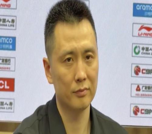 卢伟：感谢我的球员们，只要他们去拼无论输赢我都为他们骄傲
