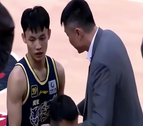 CBA常规赛明天1月19日赛程：广东PK四川，广厦PK青岛，吉林PK山东