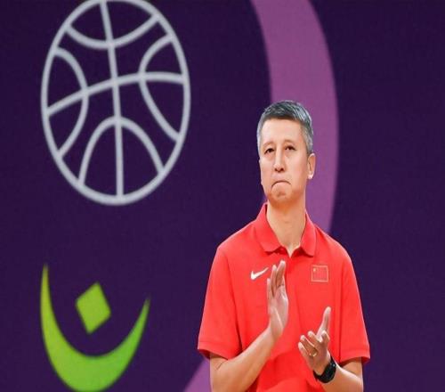 1年后，男篮12主力若是这套阵容，或许