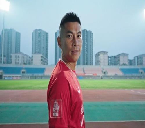 感动重庆“绿茵赤子”黄希扬：为家乡