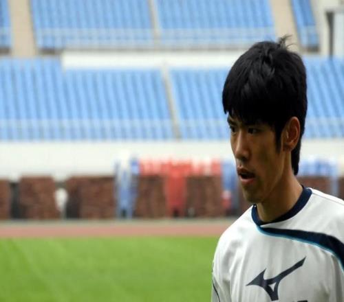 吕文君回归根宝基地幕后：曾多次与恩师徐根宝进行长时间单独交流