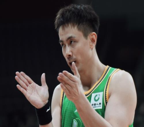 CBA疯狂一夜！继伟完美首秀，张宁霸气复仇，同曦刮到了超级大奖