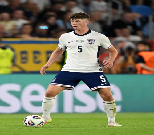 狼堡的报价真是春秋大梦2000万欧还想引走克雷斯维尔_德甲直播