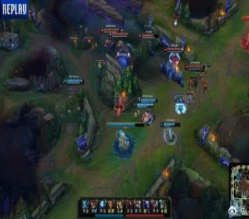 涵艺吐槽JDG打野Junjia发挥：要不把junjia换了吧或者拉个人轮换