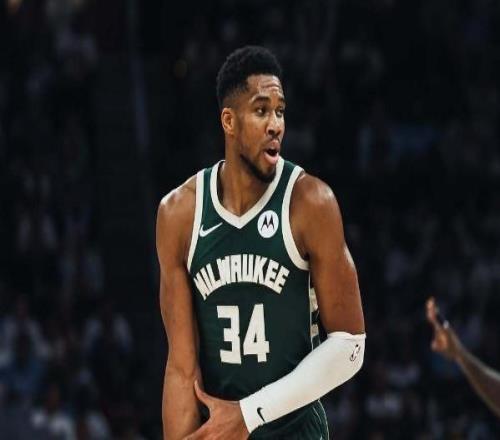 亚历山大40+7+11，字母空砍准三双，残