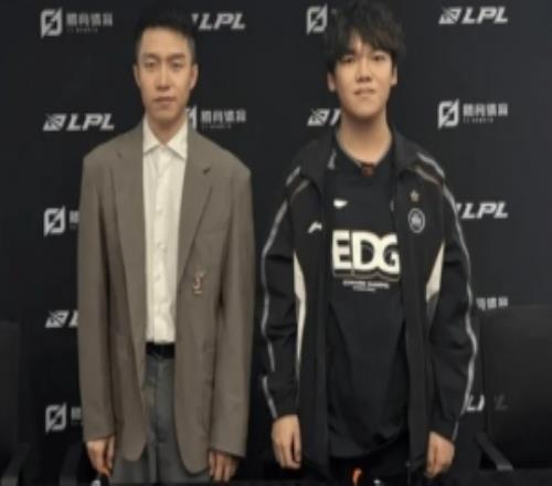 明凯：两连败时输WE和NIP的原因是不一样的，进行了失利归因