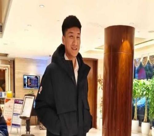 本季17战全败！四川男篮官方：韩硕申请