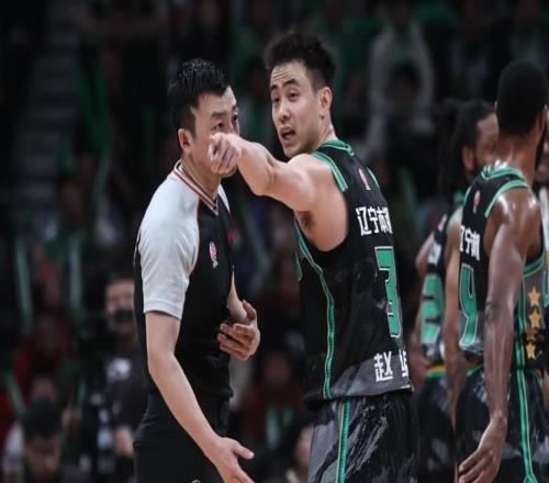 CBA一夜两大悲剧！辽篮14分大逆转落败：广州拒绝同曦18分逆袭