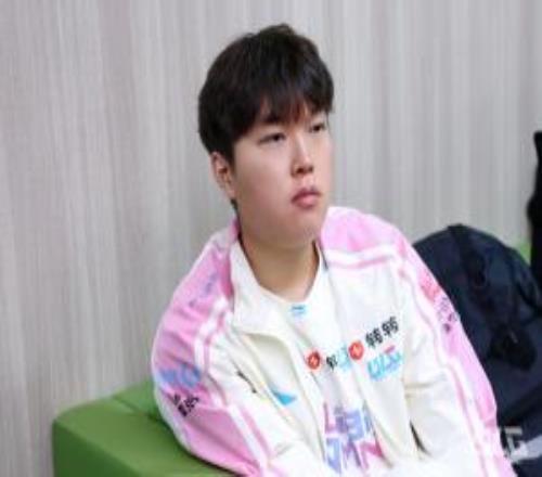 回旋镖来咯！此前Bin击败TES后曾表示：没压力！这个赛季强度比较低