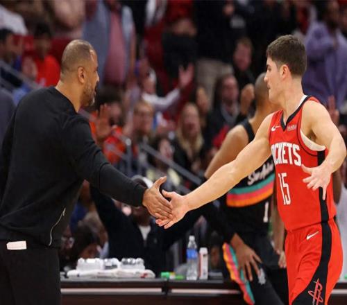 谢泼德征服乌度卡！轰18分携手KD拯救