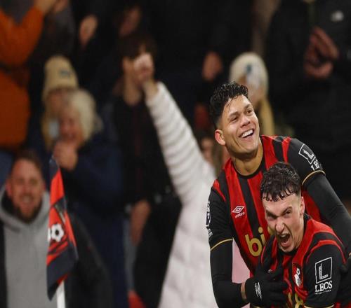 补时绝杀！利物浦轰然倒下，斯洛特不敢