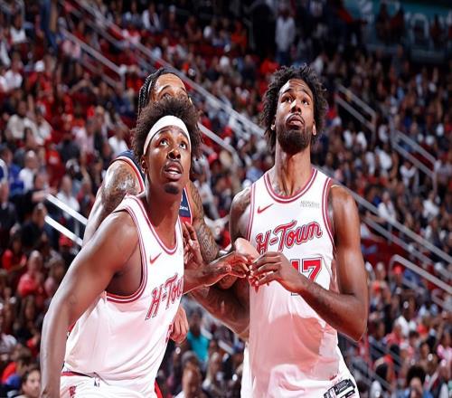 出场时间还是太少了，火箭替补锋线的场上感觉并不理想