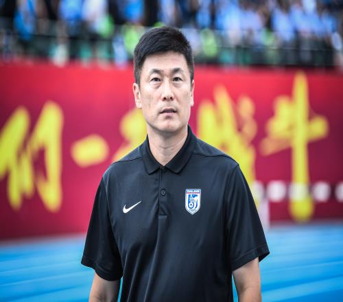 大连英博发布官方消息全队将在休整几天后前往迪拜进行海外集训_中超直播