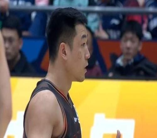 山东爆冷掀翻领头羊，5人优秀，高诗岩