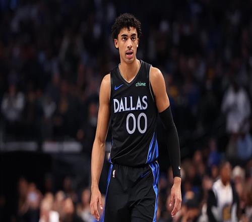 已经是非常靠谱的3D球员了，但独行侠后场新星还是没办法扭转局面