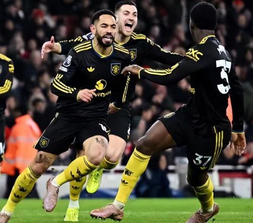 随枪手23曼联，蓝军31，英超第23轮最新