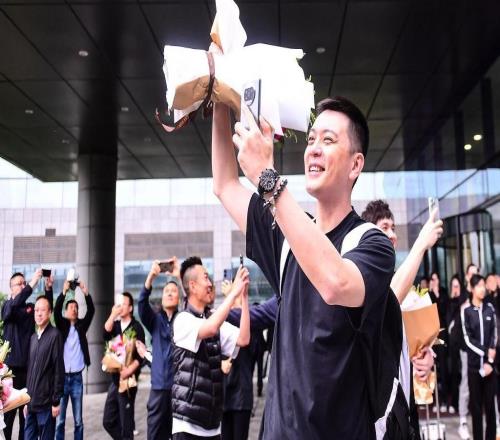 深一度四连败后，最懂辽篮的男人转身离开