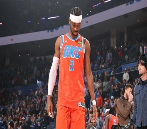 大冷！雷霆惜败猛龙无缘追平宇宙勇73胜亚历山大24+6奎克利23+11