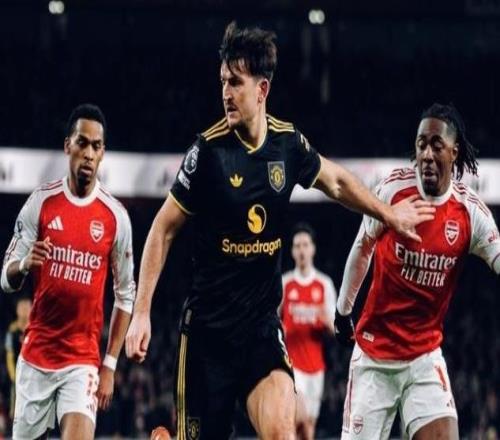 斯科尔斯：马奎尔的逆境反击让人难以置信，他看起来又年轻了