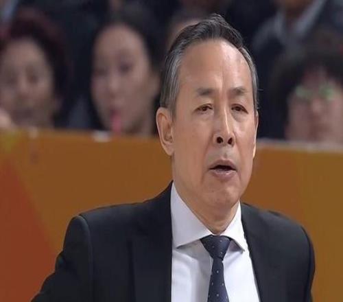 许利民：希望各界给北京男篮时间，不是大牌多了就能解决所有问题