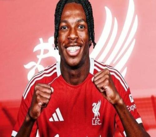 真壕！利物浦压哨溢价5000万欧敲定范戴克接班人半年已花5.53亿