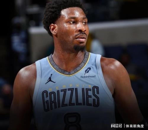 世纪7换4，大交易开始了