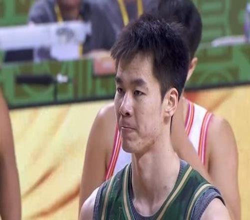 神仙打架！鱼腩双加时掀翻黑马，郭昊文独砍31+6+10，贺希宁28+7