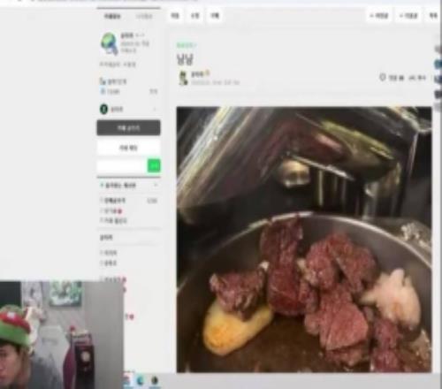 Untara：昨天一家很有名的牛肉店是岷析请客的很豪爽请了115万