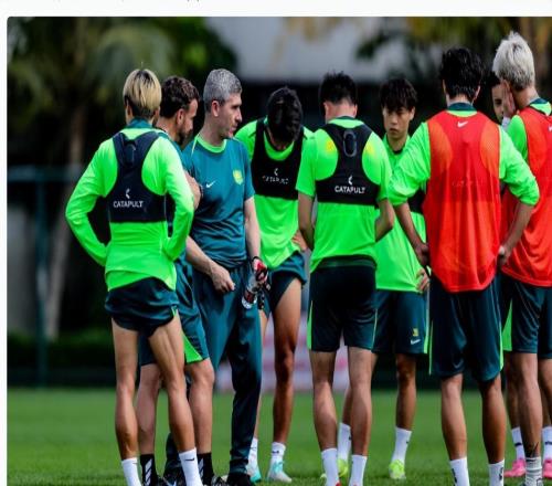 中超众多球队受处罚主动认罚，为什么北京国安却公开硬刚足协