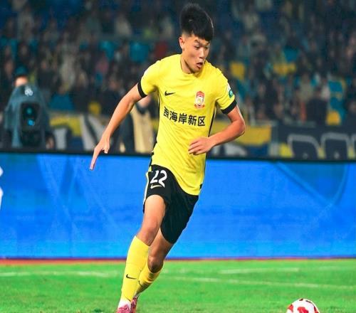 截胡海港！中超新土豪引进联赛“抢断王”，签13名新援，剑指冠军