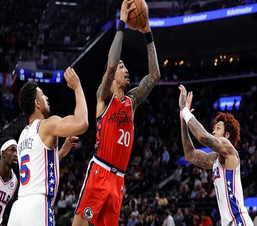 依然与球队有些不太兼容，快船还是没搞懂如何使用这位锋线大将