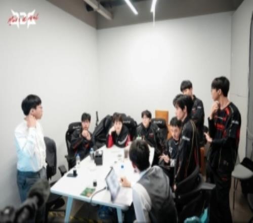 JDG发布战胜IG赛后返图：精进不休！