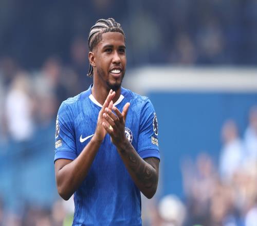 安德烈桑托斯的失落感真是让人心疼，阿森纳被淘汰也只是过眼云烟而已_英超直播