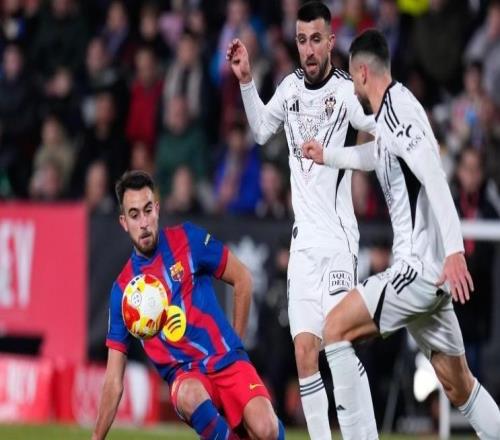 世体：埃里克成功在巴萨立足，本赛季已出场35次队内最多