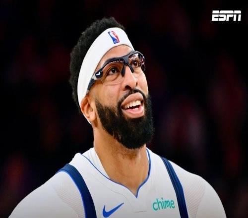 Shams：独行侠将浓眉等4人交易至奇才，换来4名球员+5个选秀权