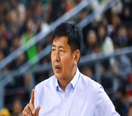 稠州男篮官方：主教练丁伟因个人原因向俱乐部请辞