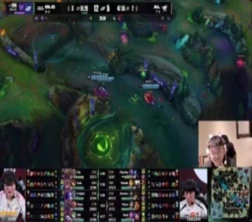 Uzi看XUN赵信冲锋收获三杀击溃AL：砍光了啊