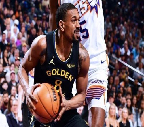 落选秀20+6+4+2追梦躺赢，狄龙空砍24分，勇士逆转太阳创NBA纪录