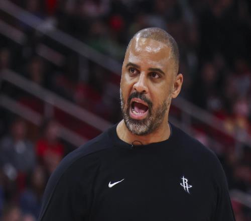 乌度卡表示最令人沮丧的是反复犯同样的错误以往即使无法赢得比赛至少也会全力以赴_NBA直播